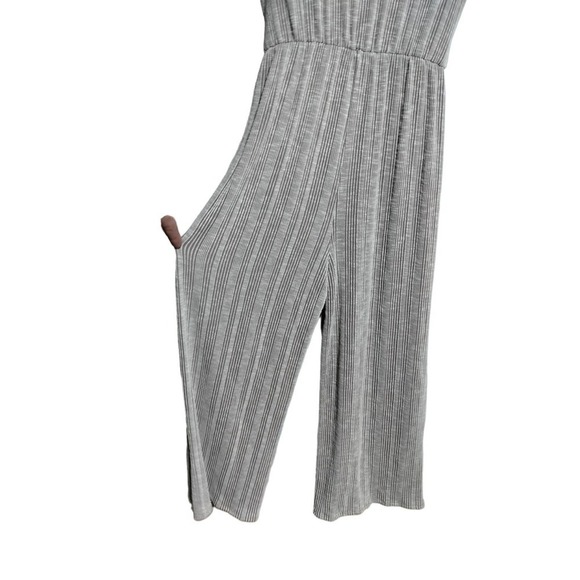 Caution to the wind brown/white stripe jumpsuit sleeveless woman size medium - Picture 4 of 5